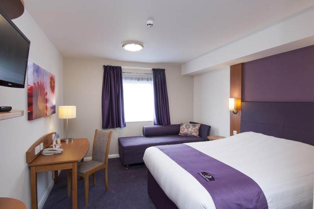 Premier Inn Cobham คอปแฮม ห้อง รูปภาพ