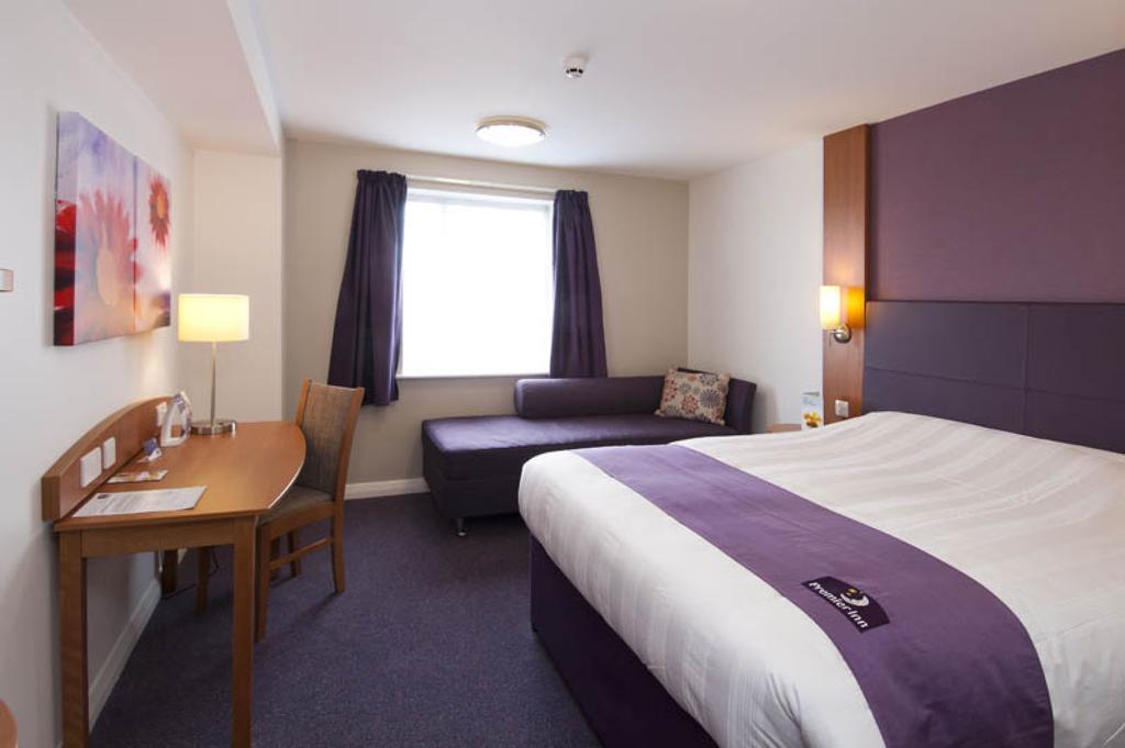 Premier Inn Cobham คอปแฮม ห้อง รูปภาพ