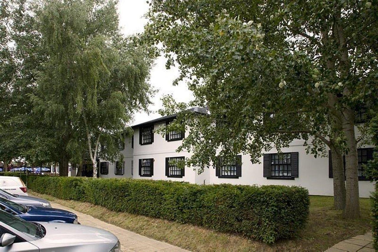 Premier Inn Cobham คอปแฮม ภายนอก รูปภาพ